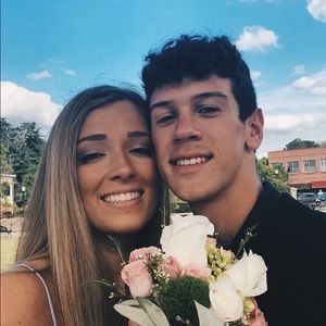 Meet your Posher, Caroline